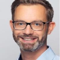 Herr Sebastian Weuthen